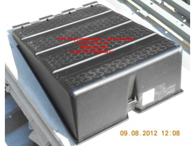 Крышка аккумулятора SH F3000 SHAANXI / Shacman (ШАНКСИ / Шакман) 81.41860.0058 фото 1 Москва